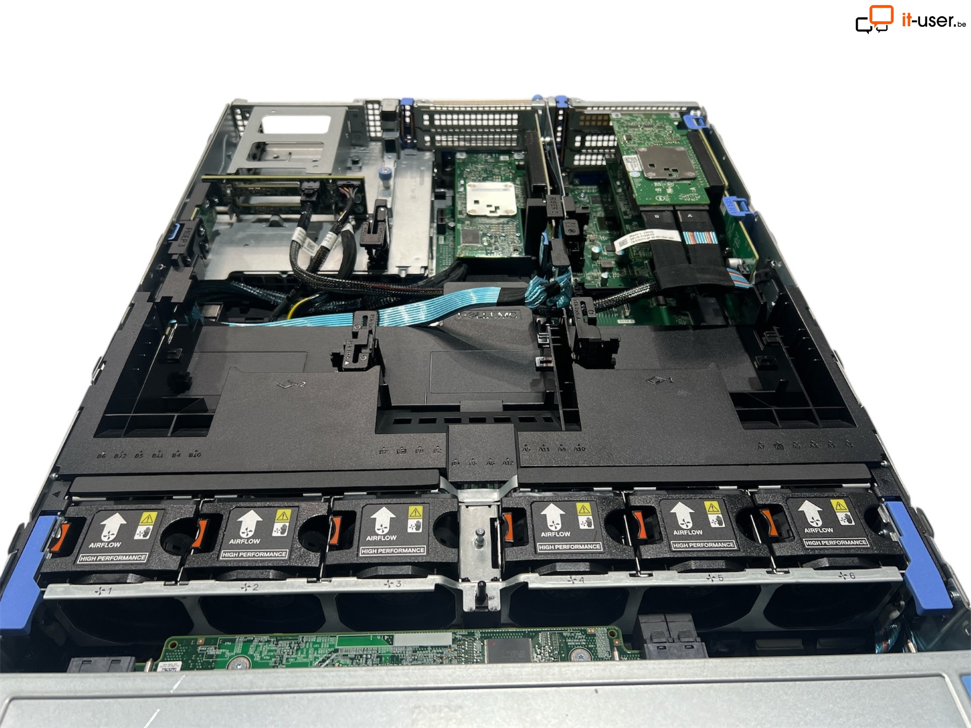 DELL PowerEdge R740xd 24xSFF (8xBays NVMe) / Gold 6138 / 2 x H330 / 2 x 1100W